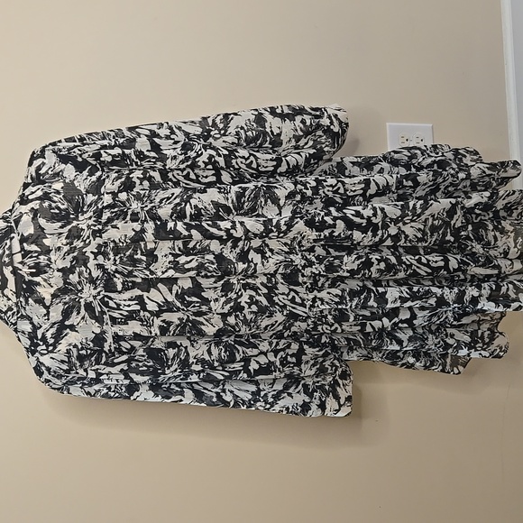 Misa Los Angeles Mita Black & White Lurex Mini Shirt Dress – Tiered Ruffle Hem - Picture 8 of 10